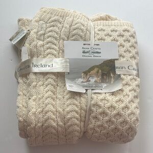 Aran Crafts Irish Shamrock Blanket Throw 100% Merino Wool 50 x 60 Cable Knit